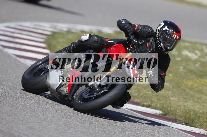 /06 08.04.2026 Cornu Master School ADR/Gruppe blau/40